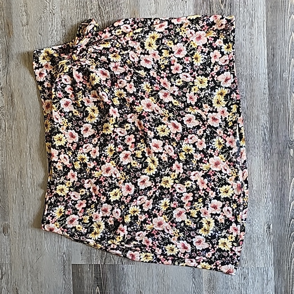 Forever 21 Black Floral Mini Skirt with Pink & Yellow Flowers